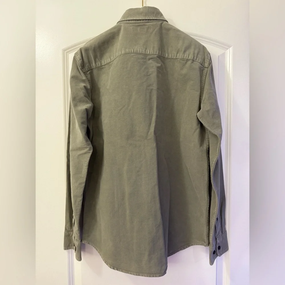 Banana Republic Sage Green Casual Button-Down Shirt